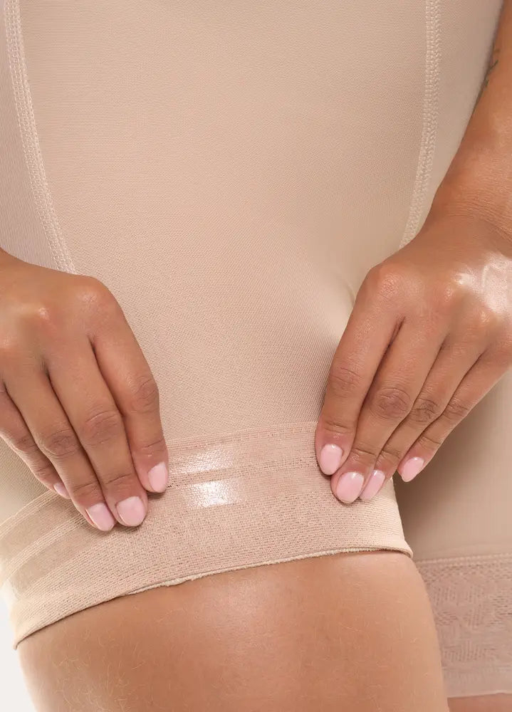 Short Invisible y moldeadora levanta cola | Faja Salome 218
